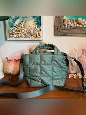 Lululemon Quilted Grid Tote Bag Mini 5L Bag